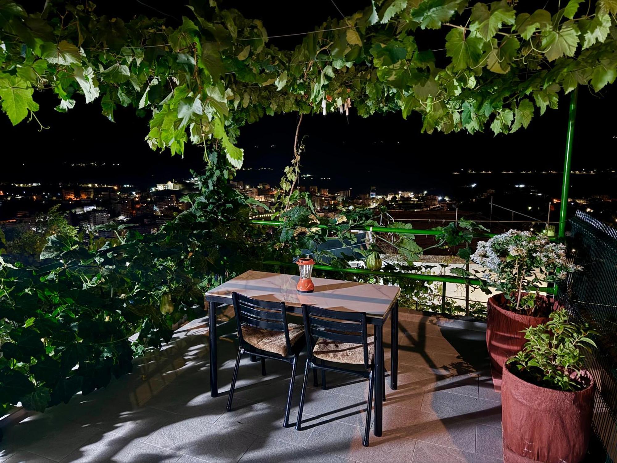 Panoramic View Guest House Gjirokaster Luaran gambar